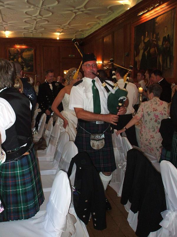 Bagpipes traditional Scottish wedding