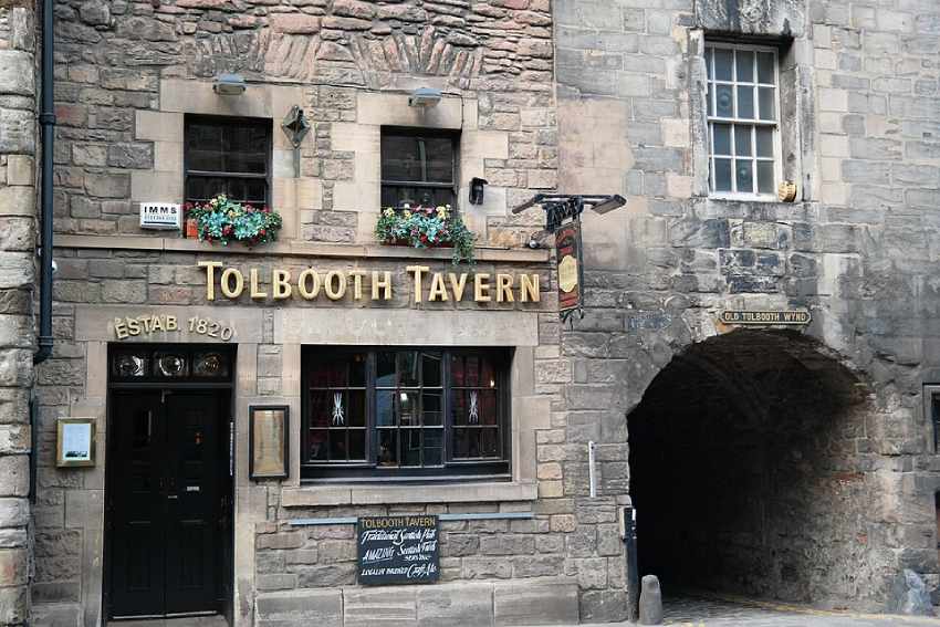 Tolbooth-Tavern-Edinburgh Toolbooth Tavern for whisky tasting Edinburgh Scotland